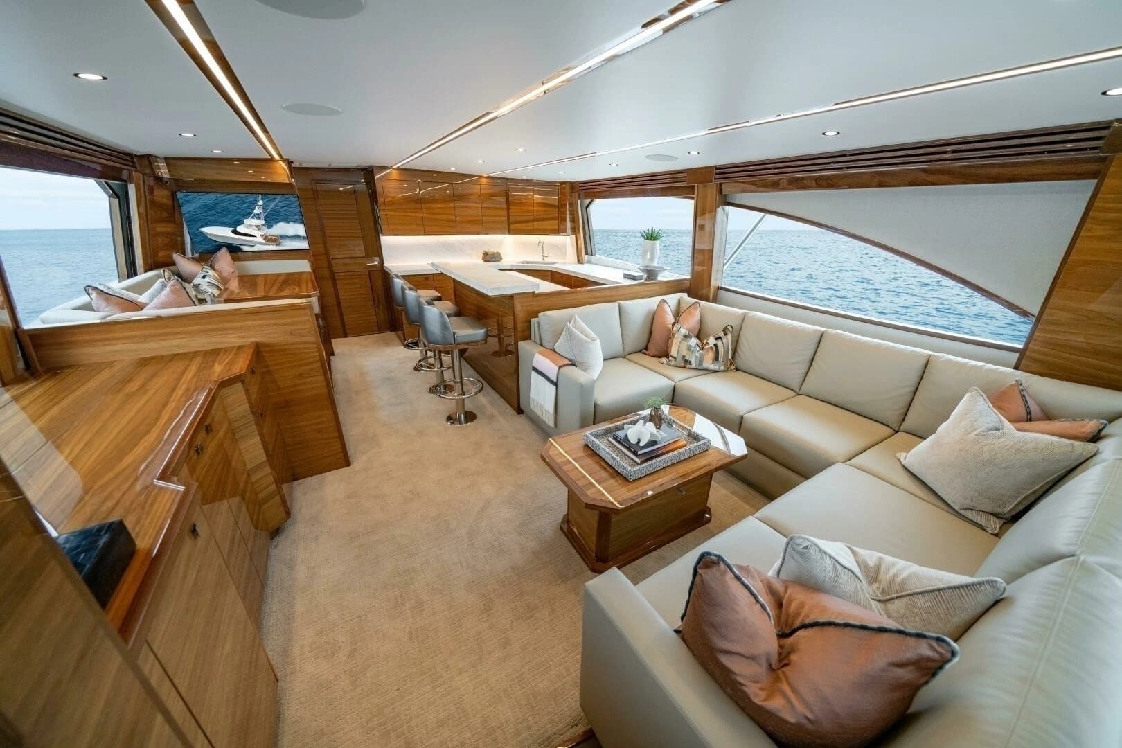 2027 Viking 74  Convertible - Image 4
