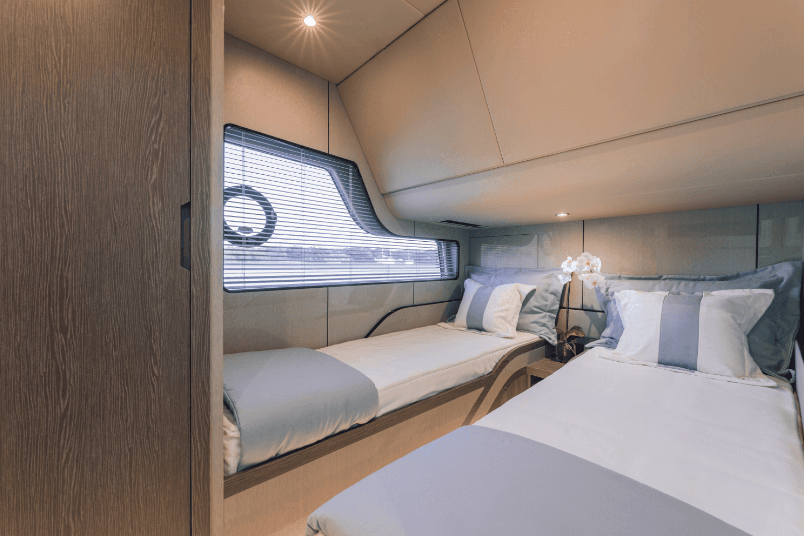 2026 Cruisers Yachts 57 FLY - Image 92