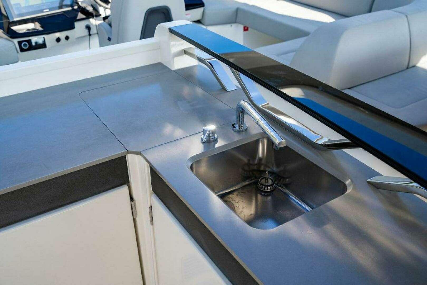 2023 Absolute 64 Navetta - Image 62