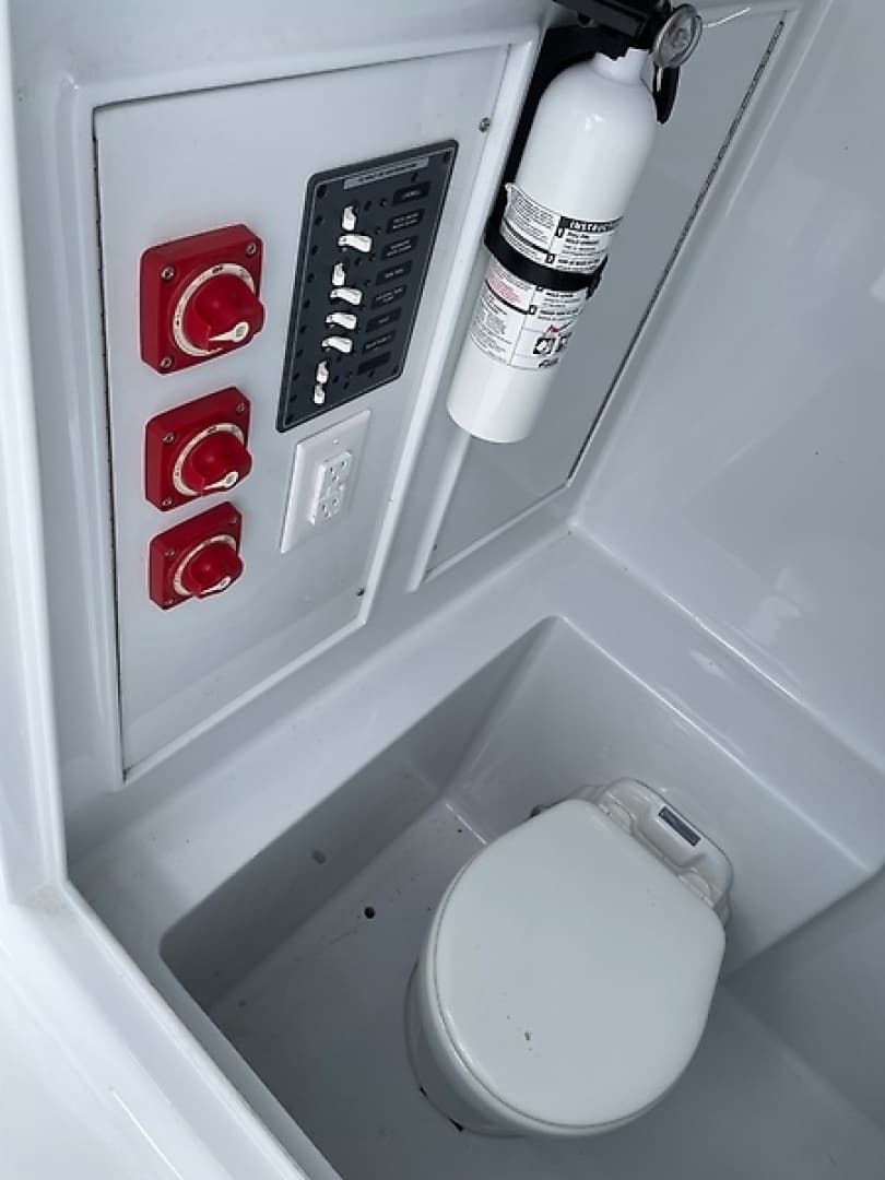 2021 Shearline Shearline Center Console - Image 5