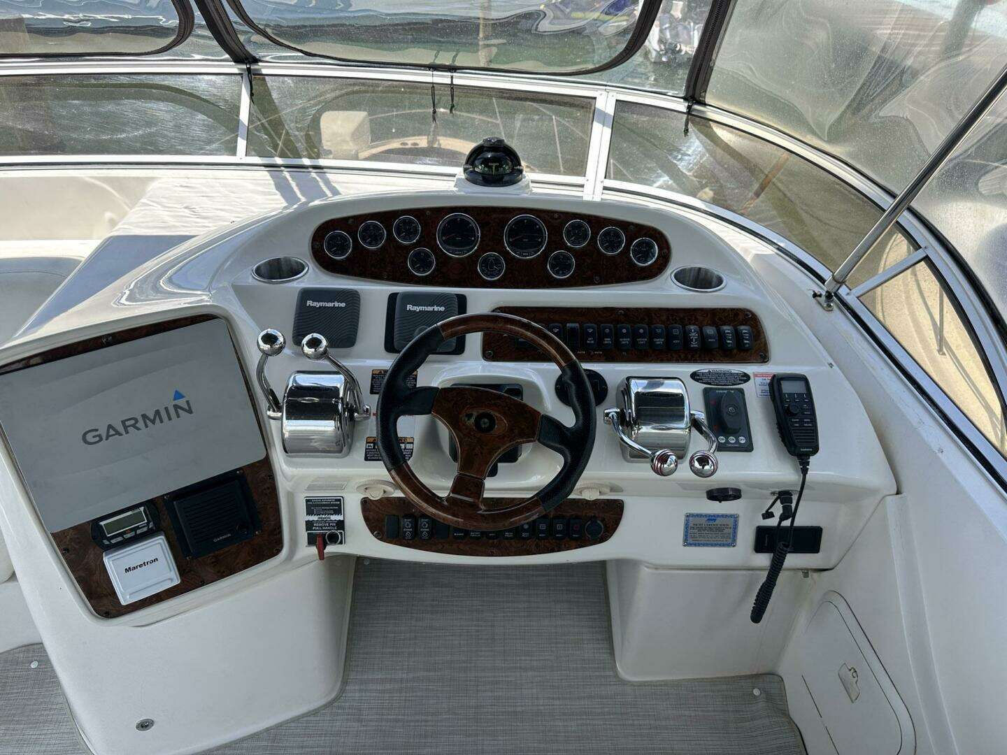 2007 Meridian 411 Sedan Bridge - Image 34