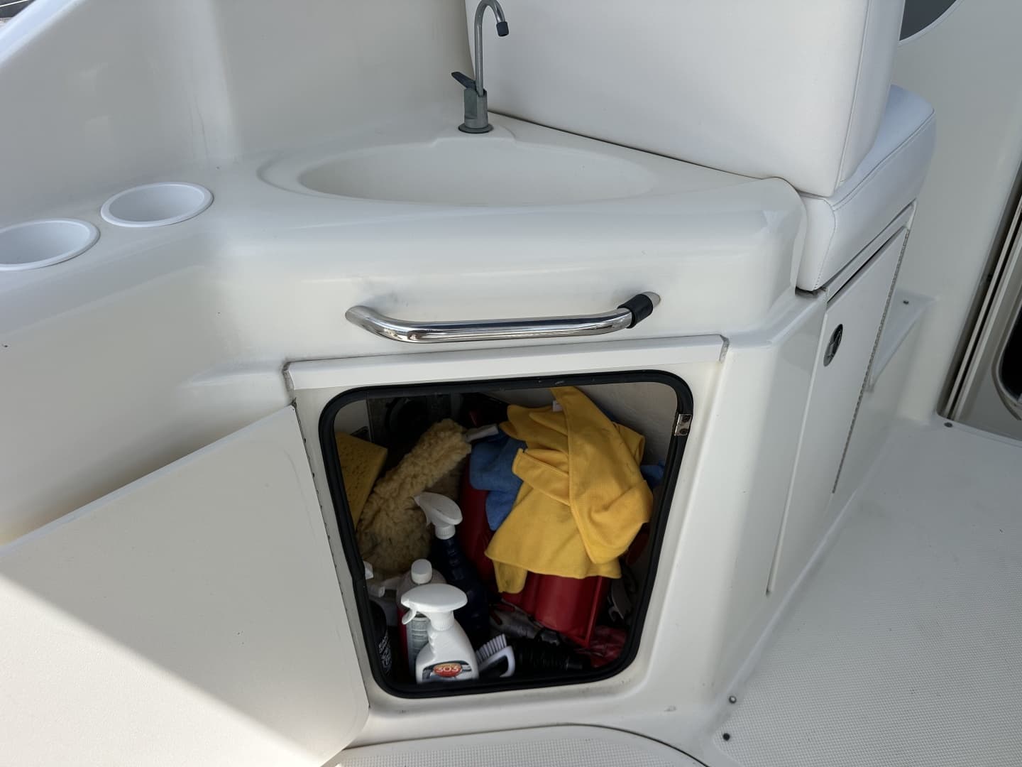 2006 Bayliner 305 - Image 22