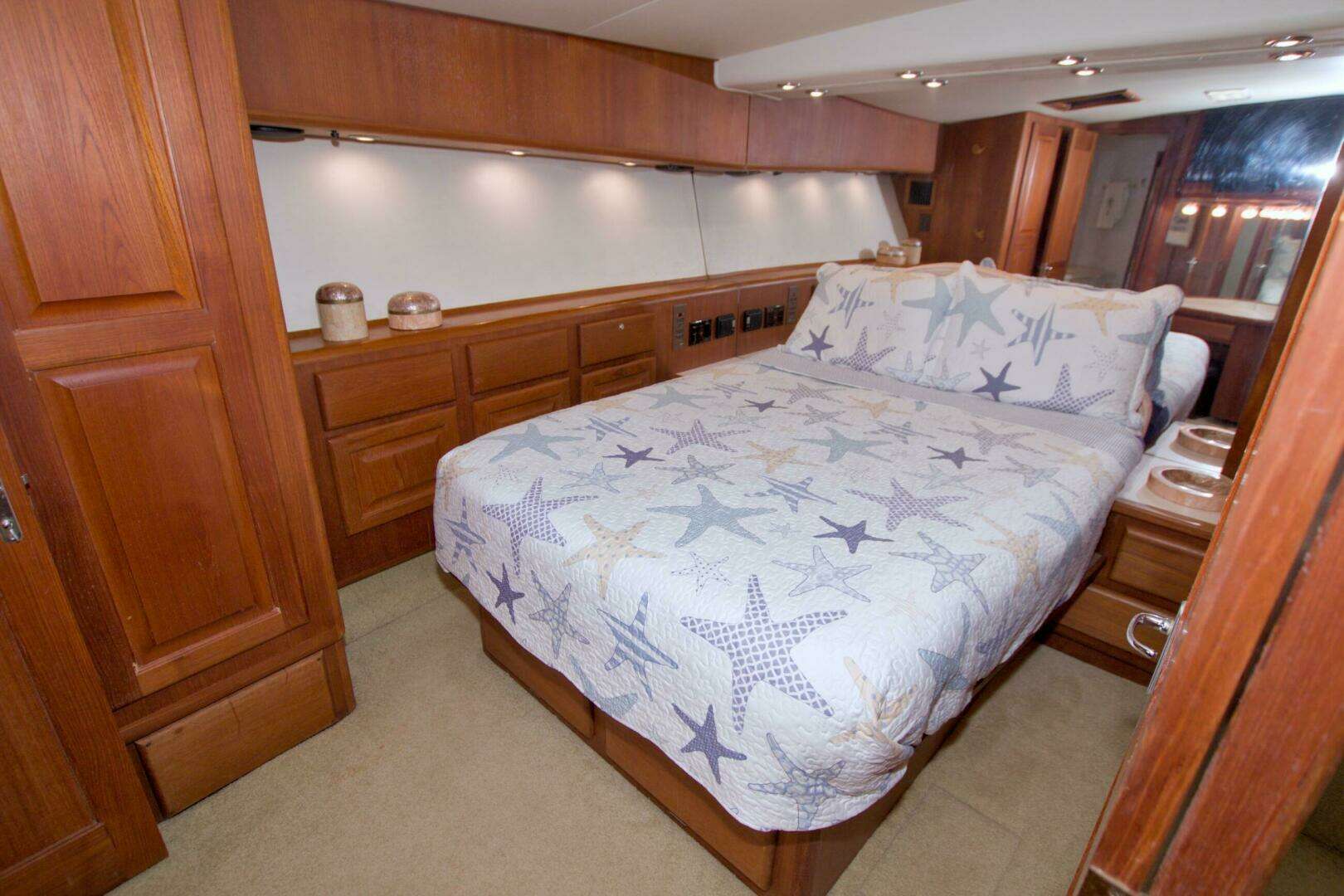 1990 Viking 53 Convertible - Image 61