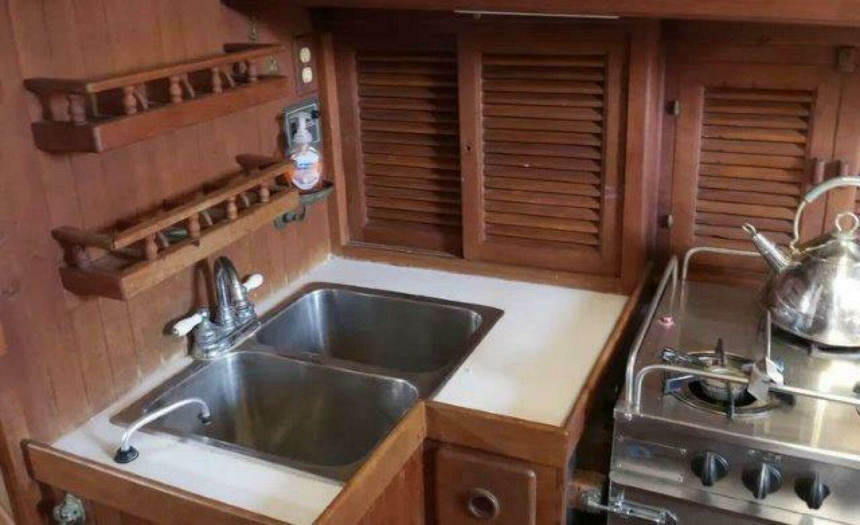 1979 Tayana 37 - Image 30