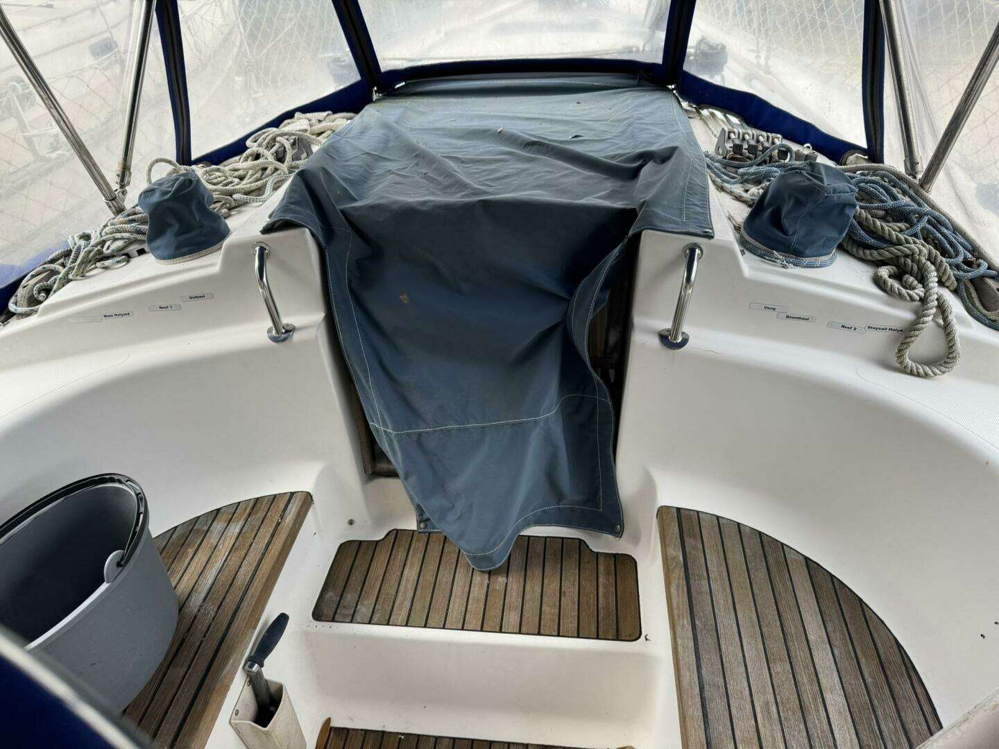 1998 Dufour 35 Classic - Image 33