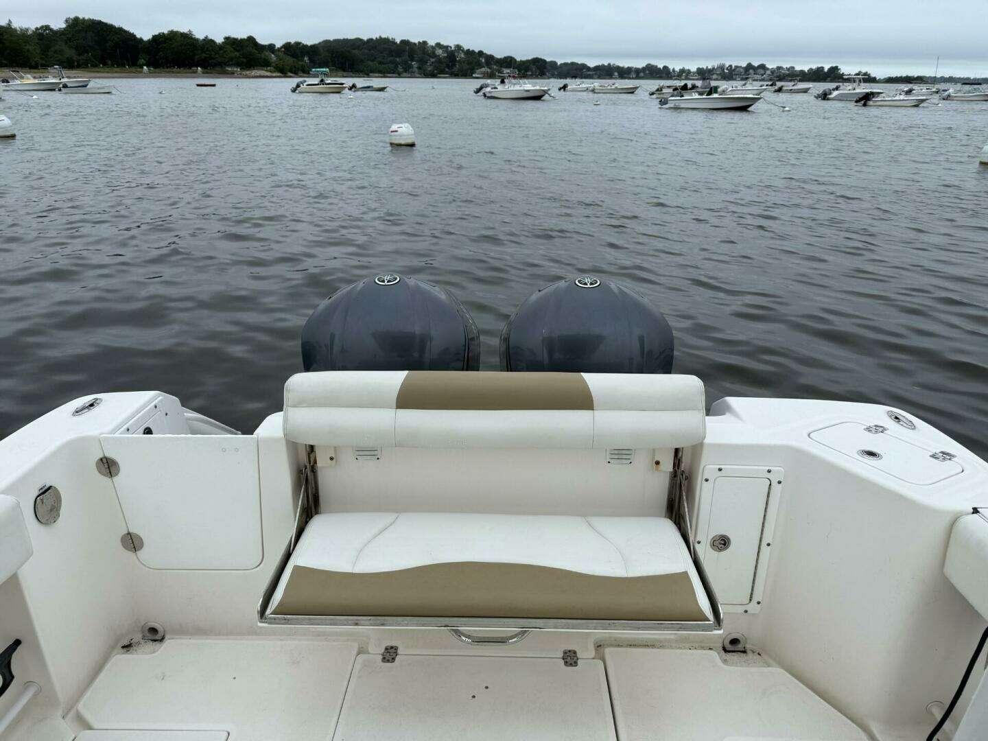 2015 Edgewater 280 CC - Image 14