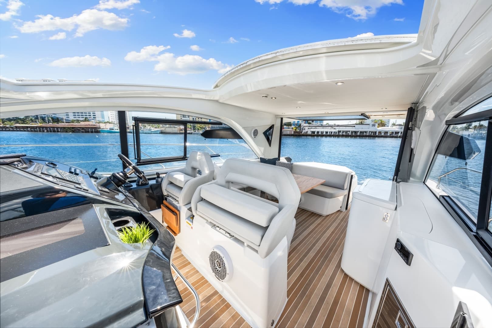 2024 Beneteau Gran Turismo 45 - Image 53