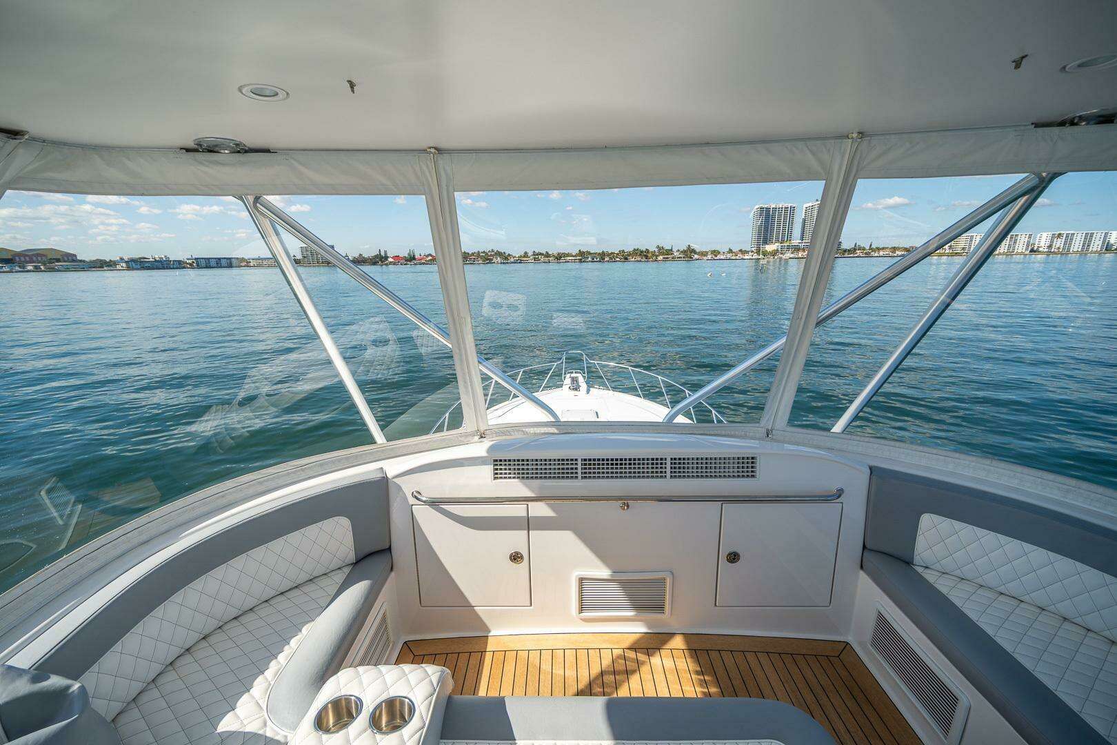 2009 Cabo 52 Flybridge - Image 33