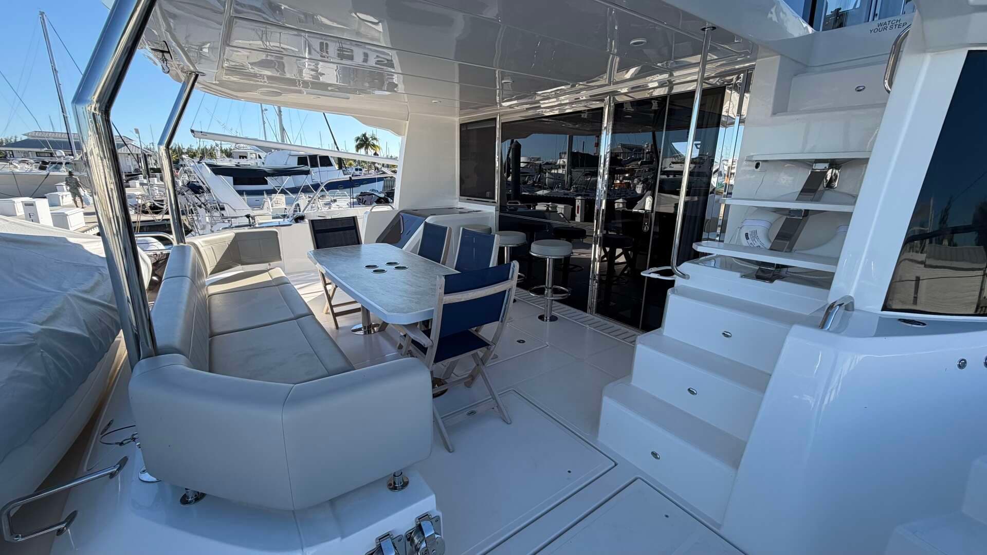 2025 Aquila 54 ENCLOSED BRIDGE - Image 12