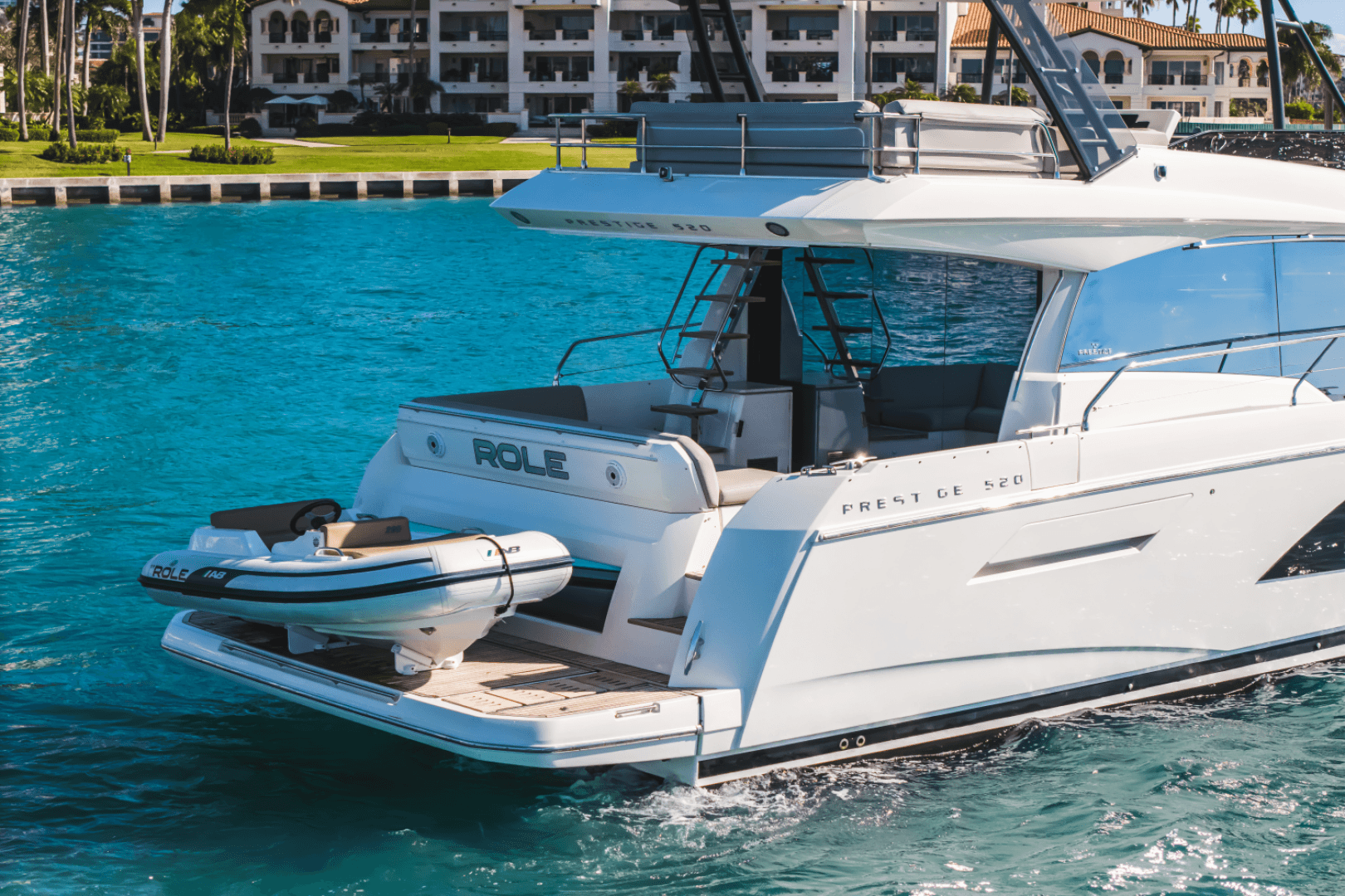 2020 Prestige 520 FLYBRIDGE - Image 11