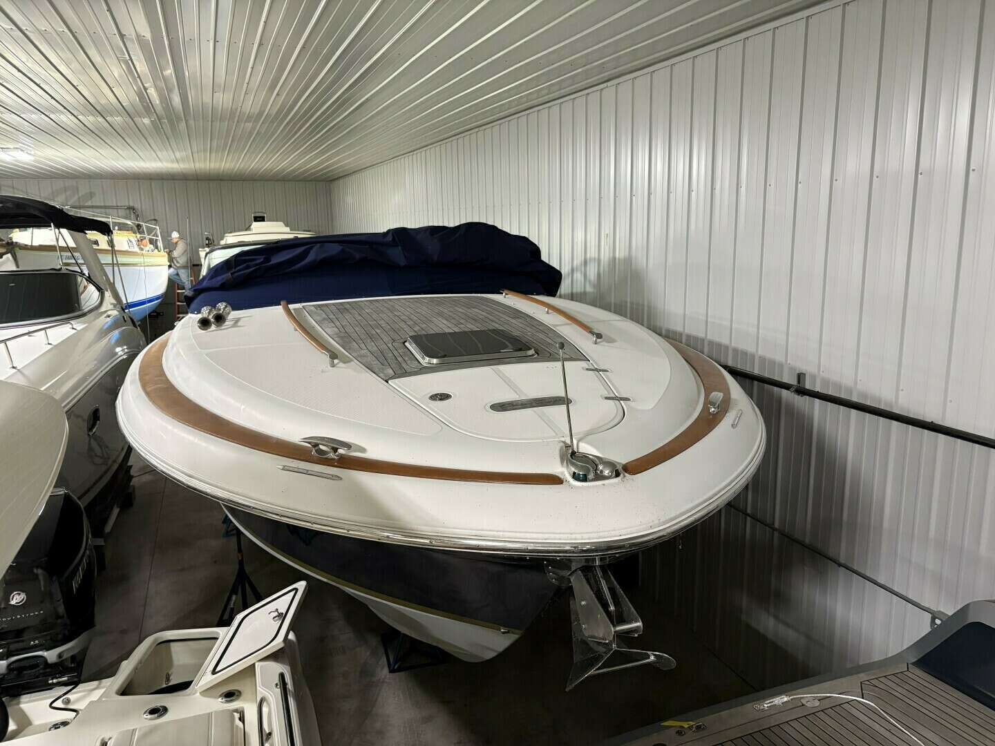 2008 Chris-Craft 36 Corsair - Image 4