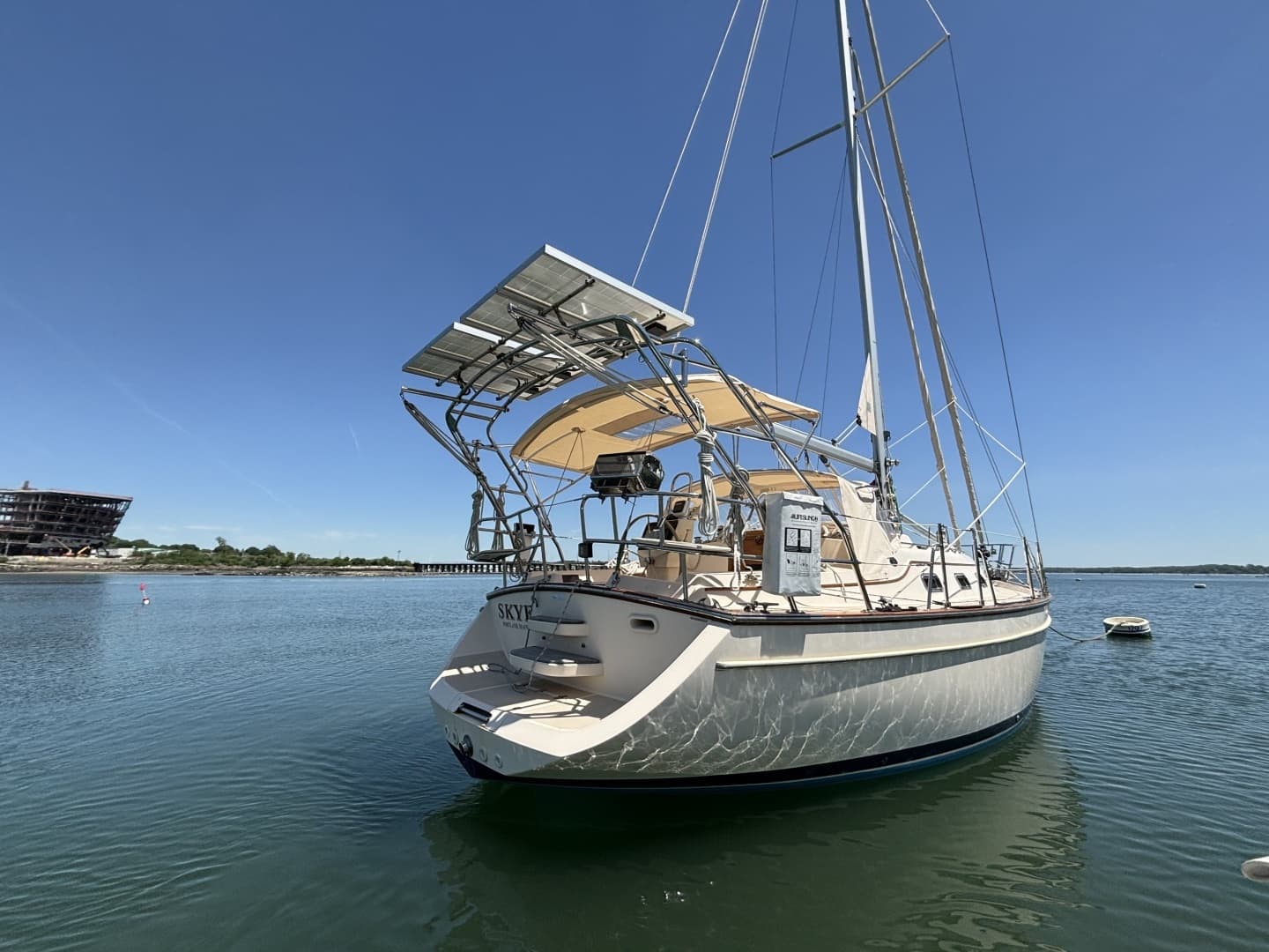 2015 Island Packet — - Image 8