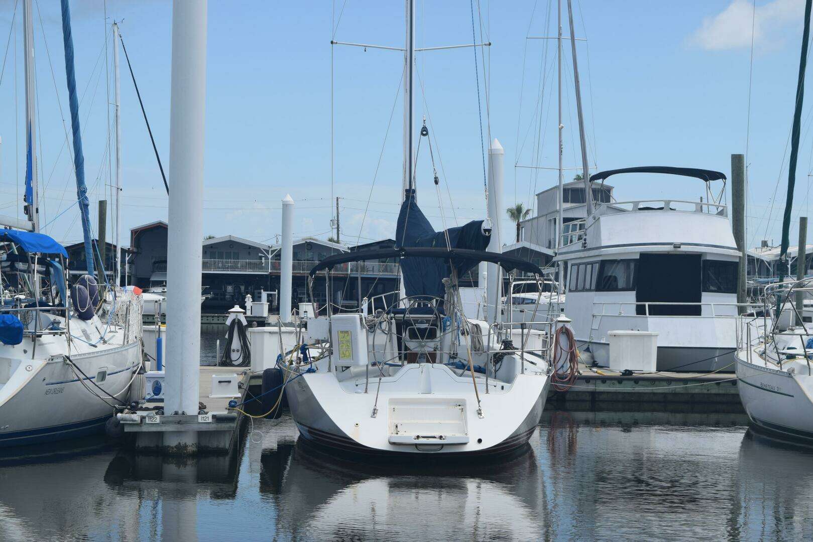 1999 C&C 110 - Image 17