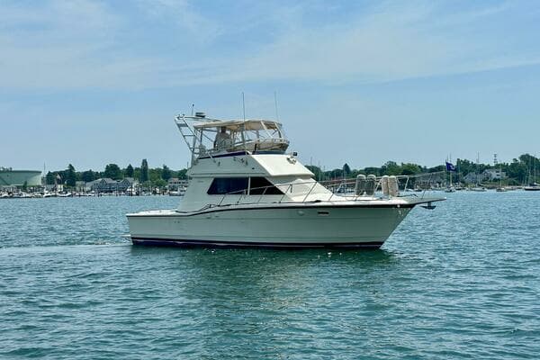 1985 Hatteras 36 Convertible - Image 1