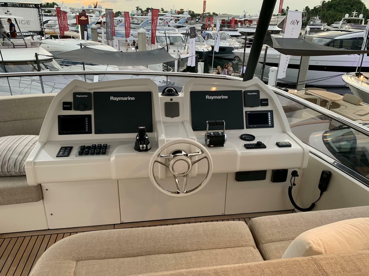 2018 Monte Carlo Yachts MCY 65 - Image 33