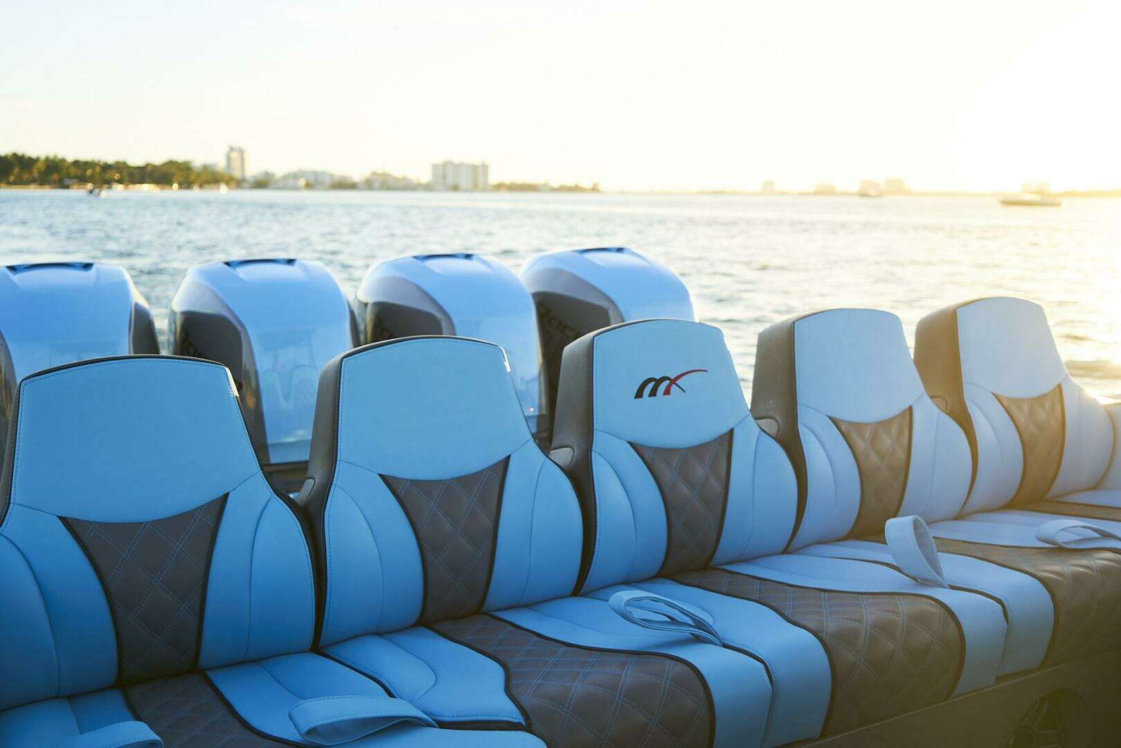 2021 Midnight Express 37 Open - Image 27