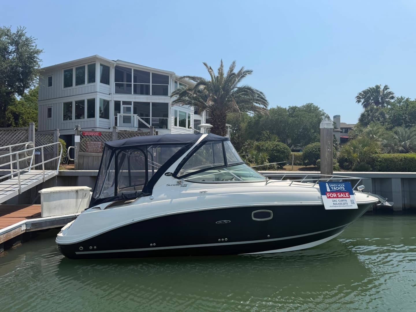 2013 Sea Ray Sundancer 260 - Image 2