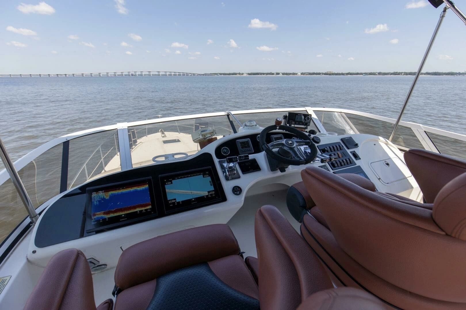 2000 Sea Ray 400 Sedan Bridge - Image 3