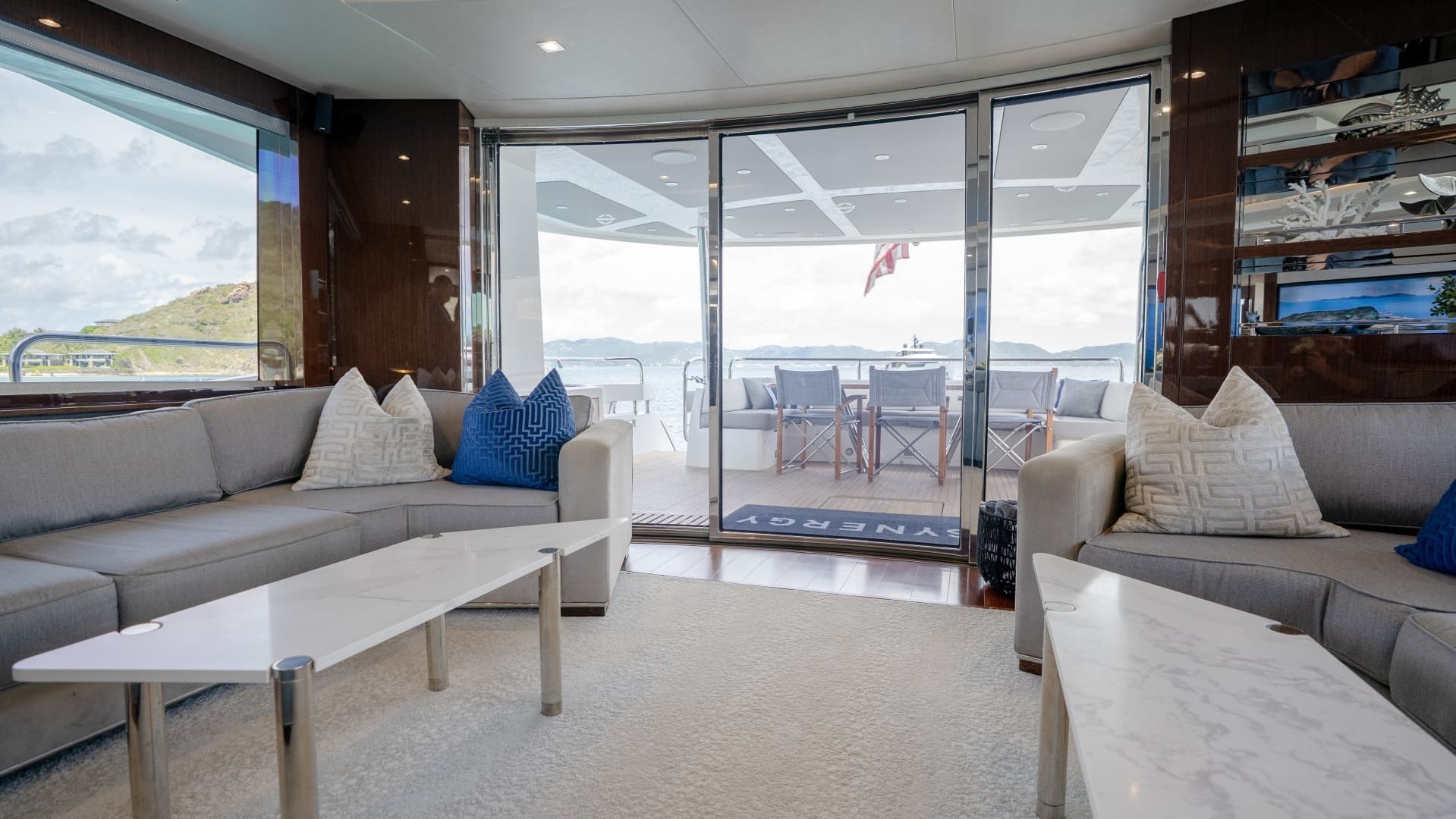 2017 Sunseeker 86 Yacht - Image 29