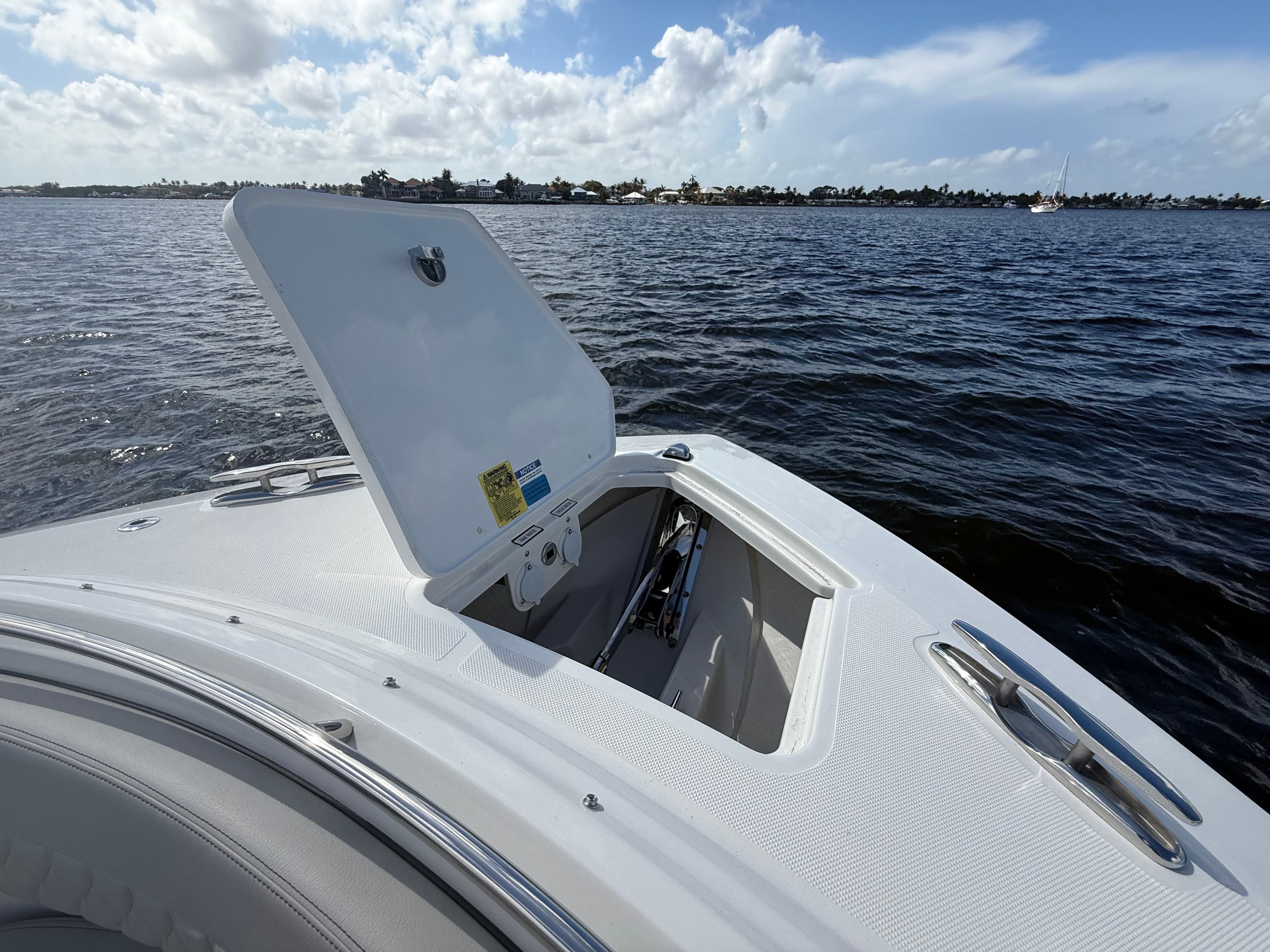 2026 PURSUIT 326 DC - Image 25