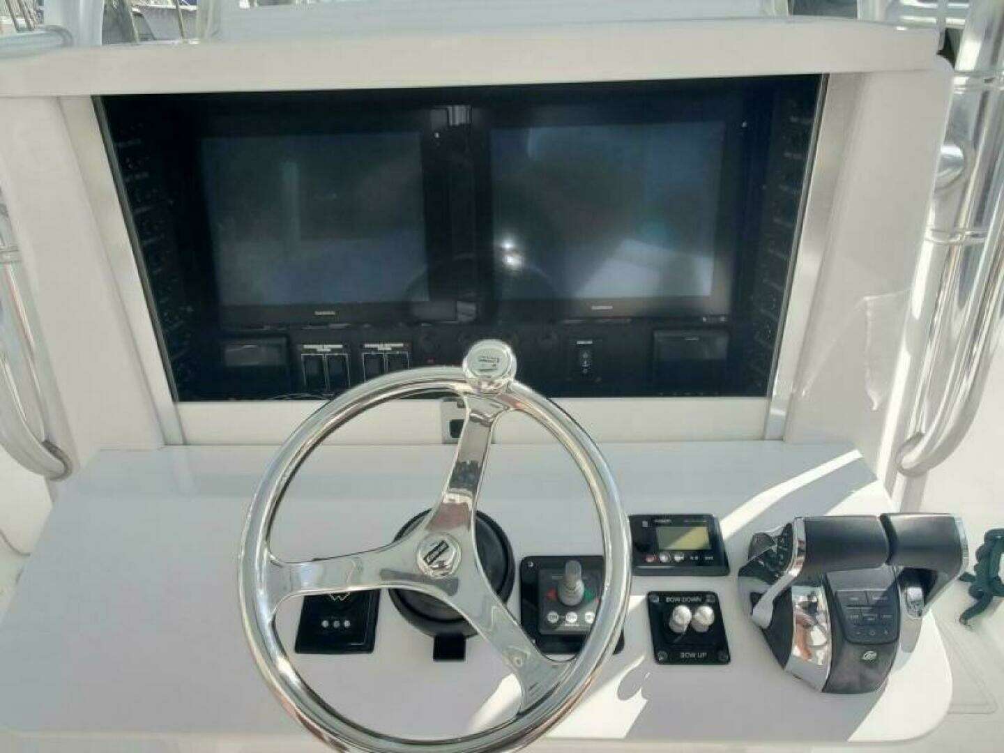 2014 Bahama 41 FS - Image 7