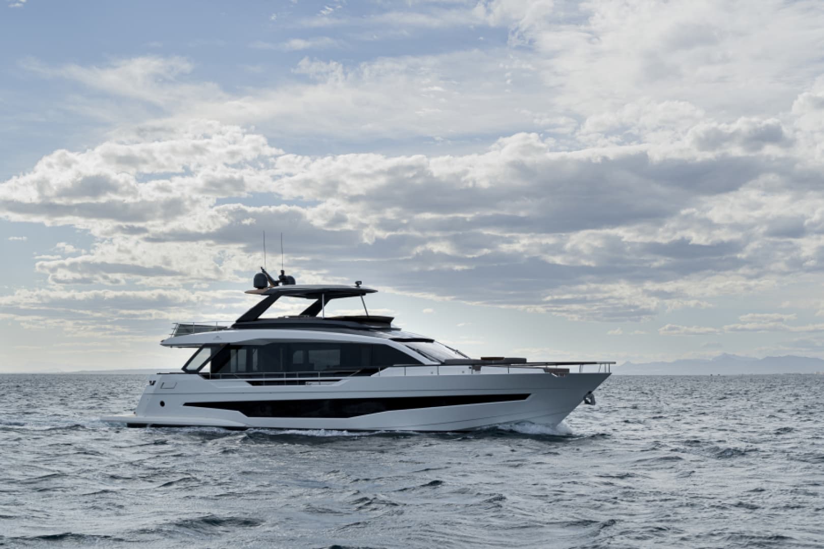 2024 Astondoa AS8 Flybridge - Image 6