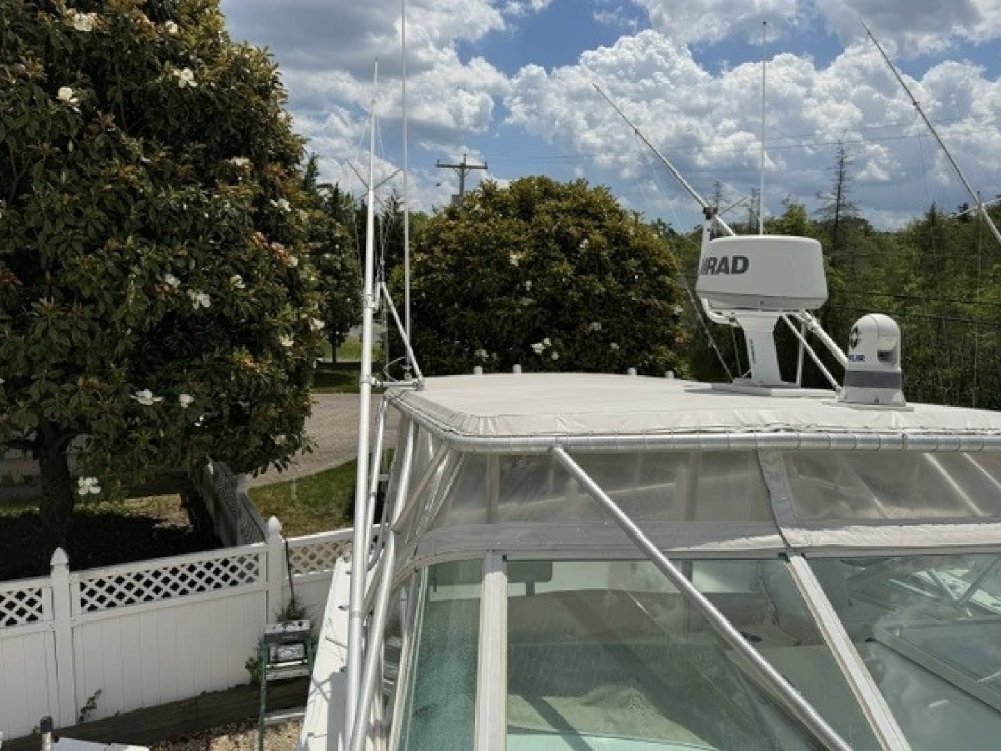 1996 Cabo 31 Express - Image 14