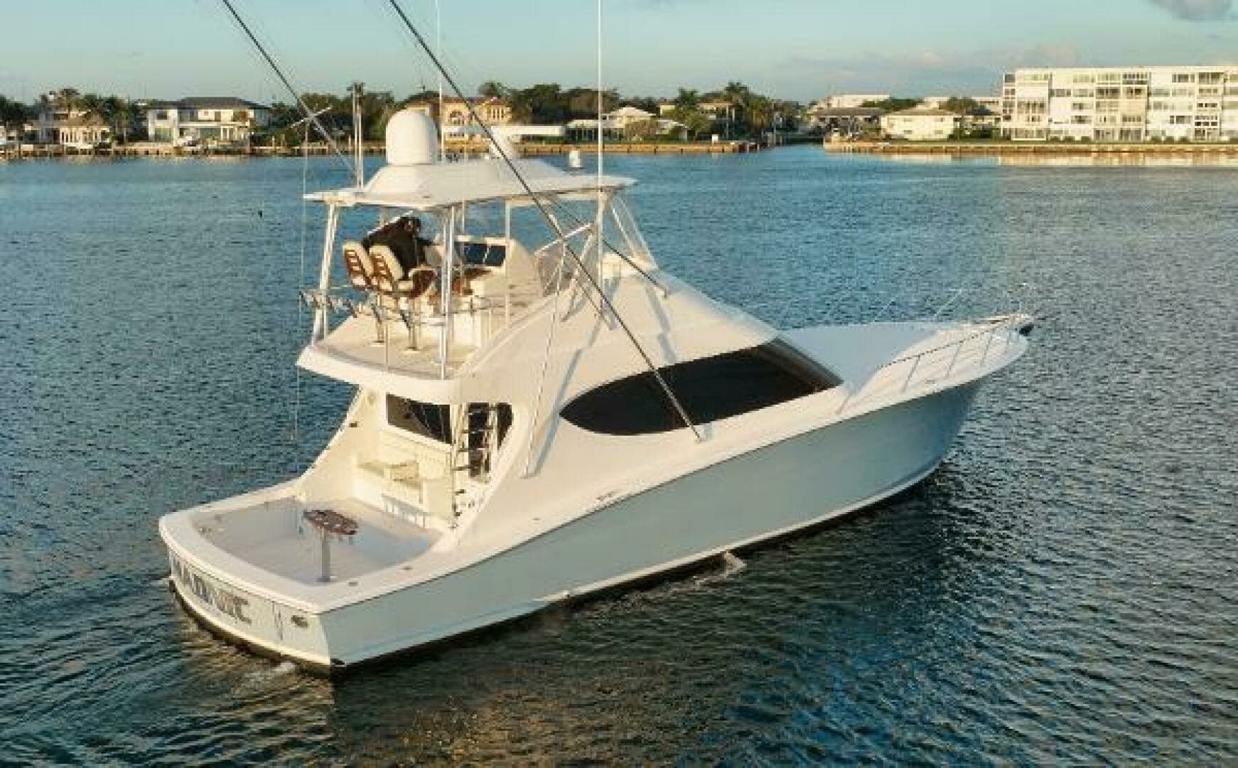 2018 Hatteras GT54 - Image 2