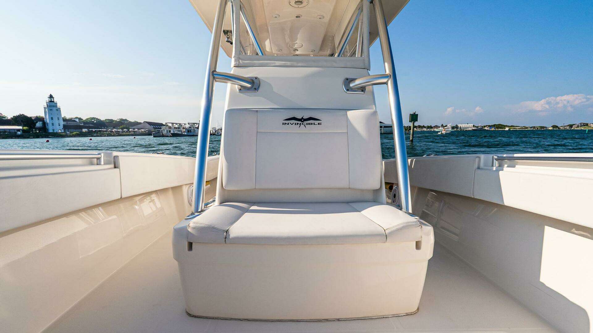 2016 Invincible 33 Open Fisherman - Image 27