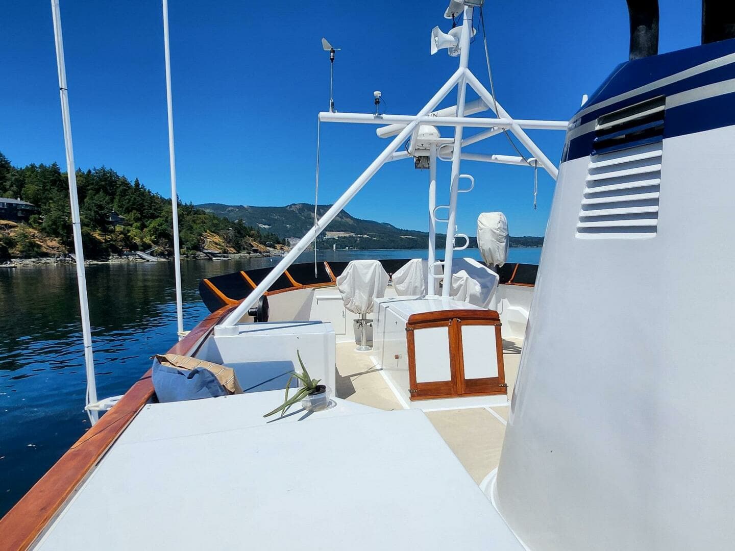 1967 Custom George Moore Custom 74' LR Trawler - Image 6