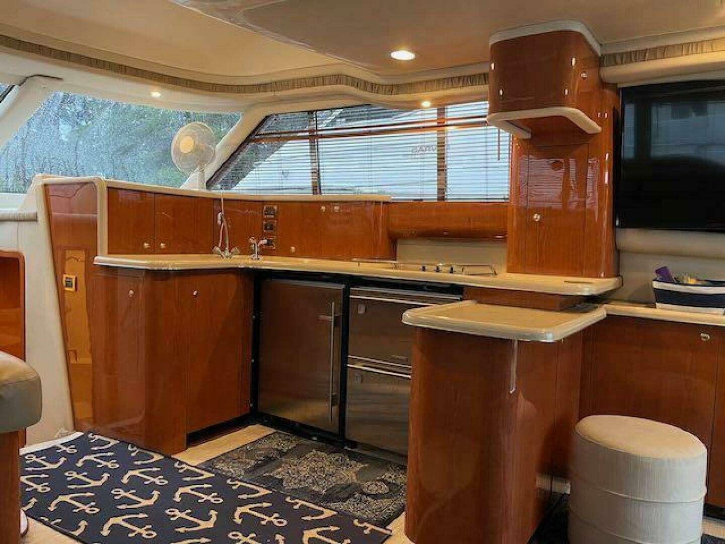 1999 Sea Ray 480 Sedan Bridge - Image 17