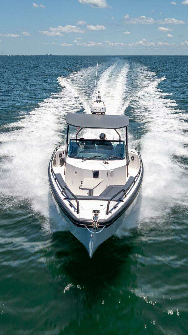 2022 Axopar 28 T-Top Brabus - Image 24