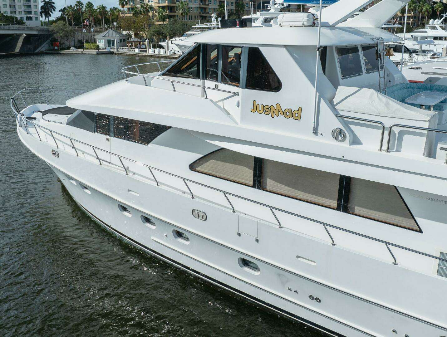 2005 Ocean Alexander 80 motoryacht - Image 65