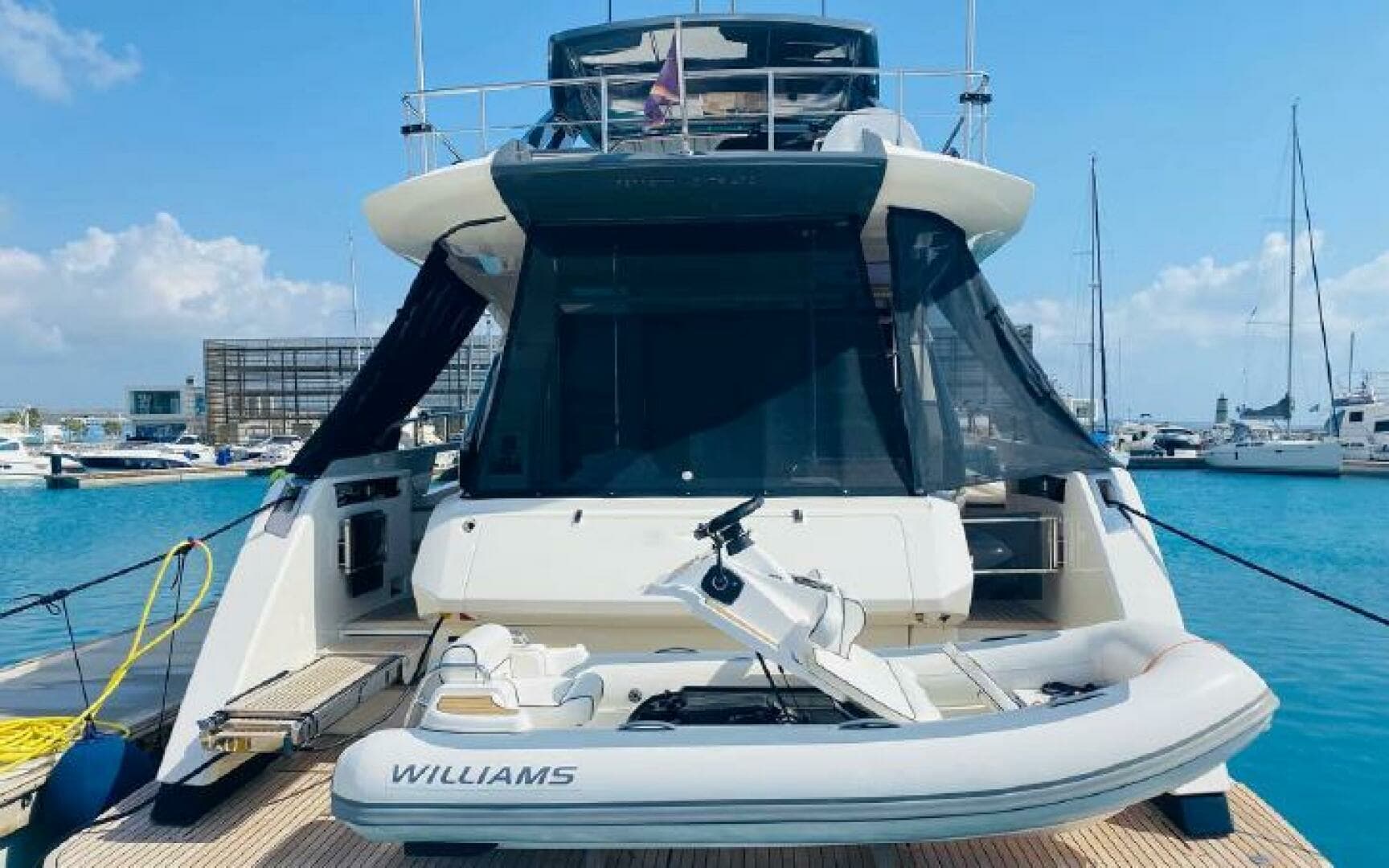 2020 Ferretti Yachts 670 - Image 17