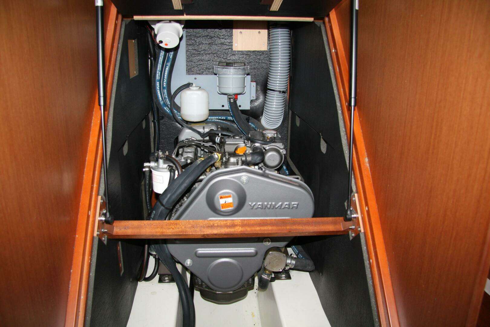 2013 Beneteau Oceanis 41 - Image 50