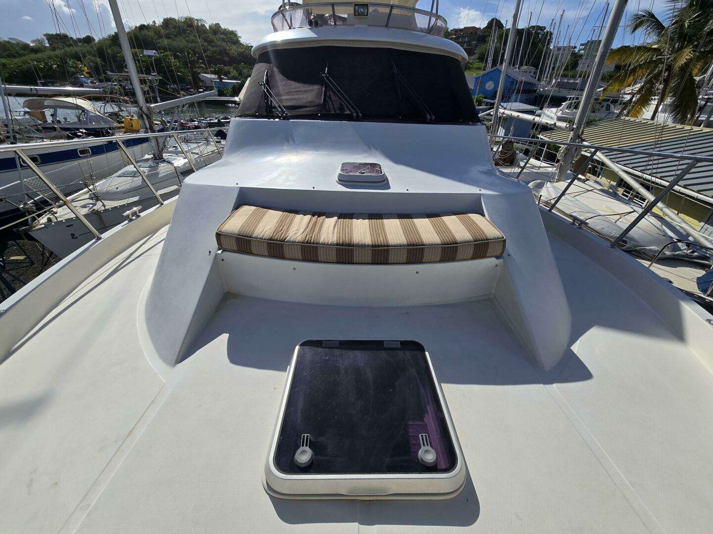 2006 Hampton 558 - Image 17