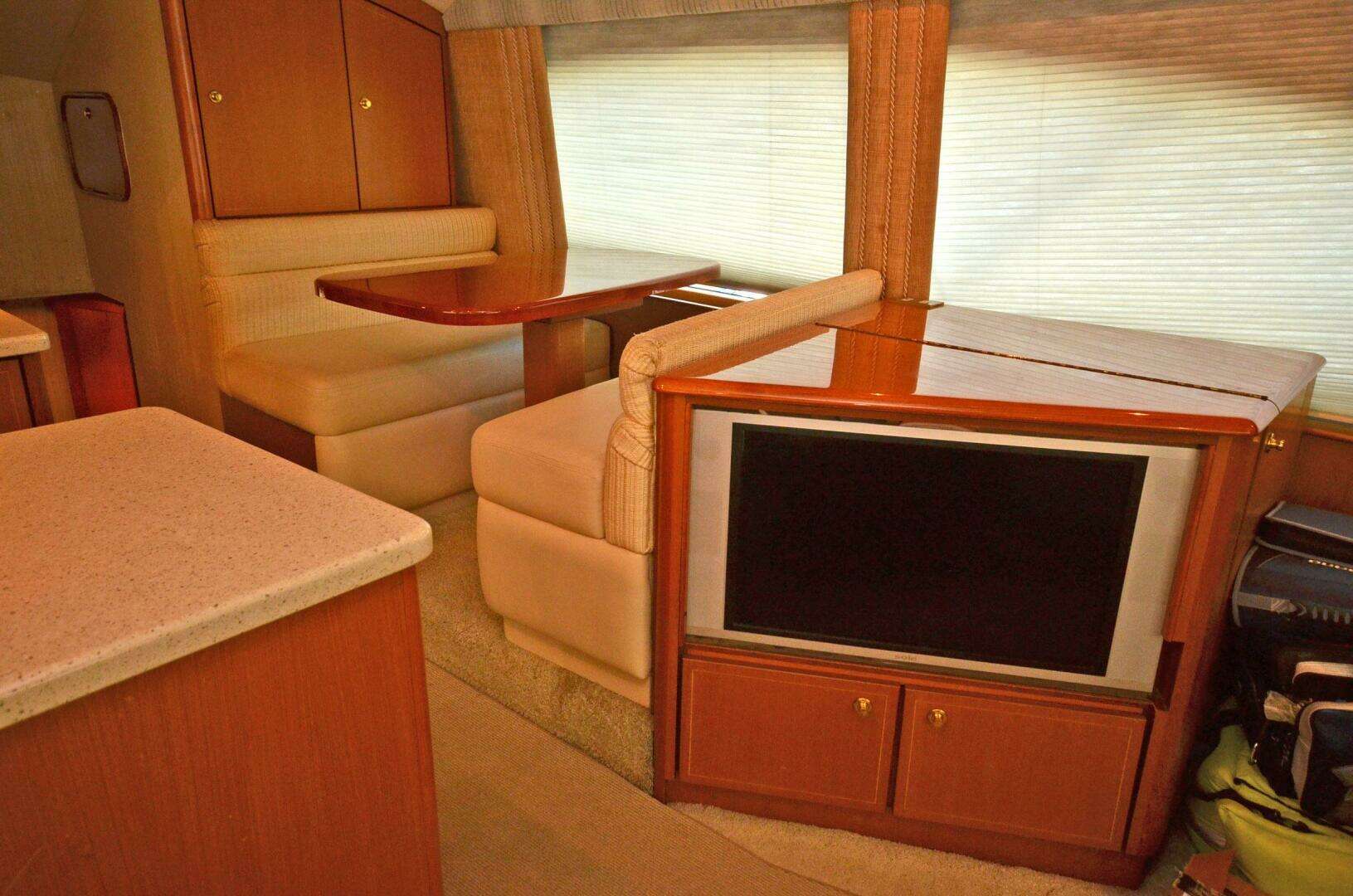 2005 Ocean Yachts 50 Super Sport - Image 22