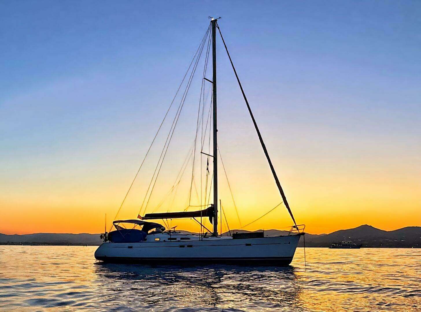 2003 Beneteau Oceanis 473 - Image 4