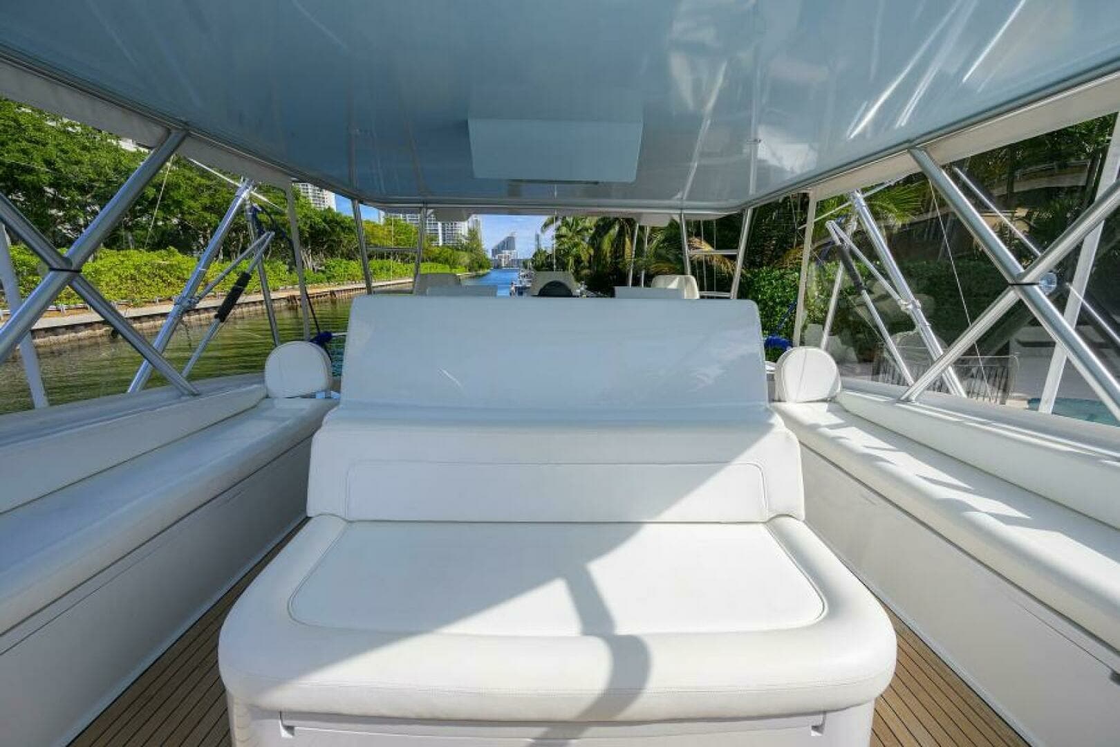 2008 Viking 60 Convertible - Image 24