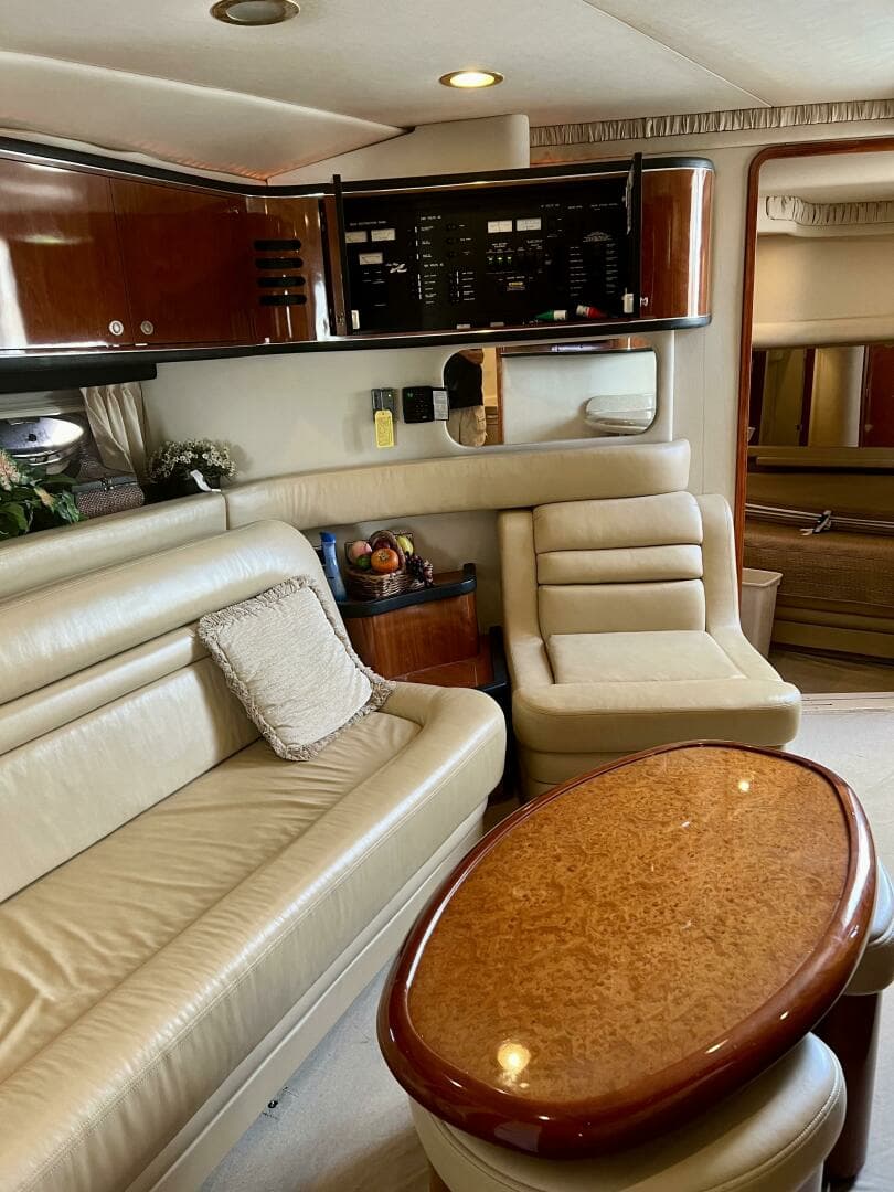 2004 Sea Ray 46 Sundancer - Image 13