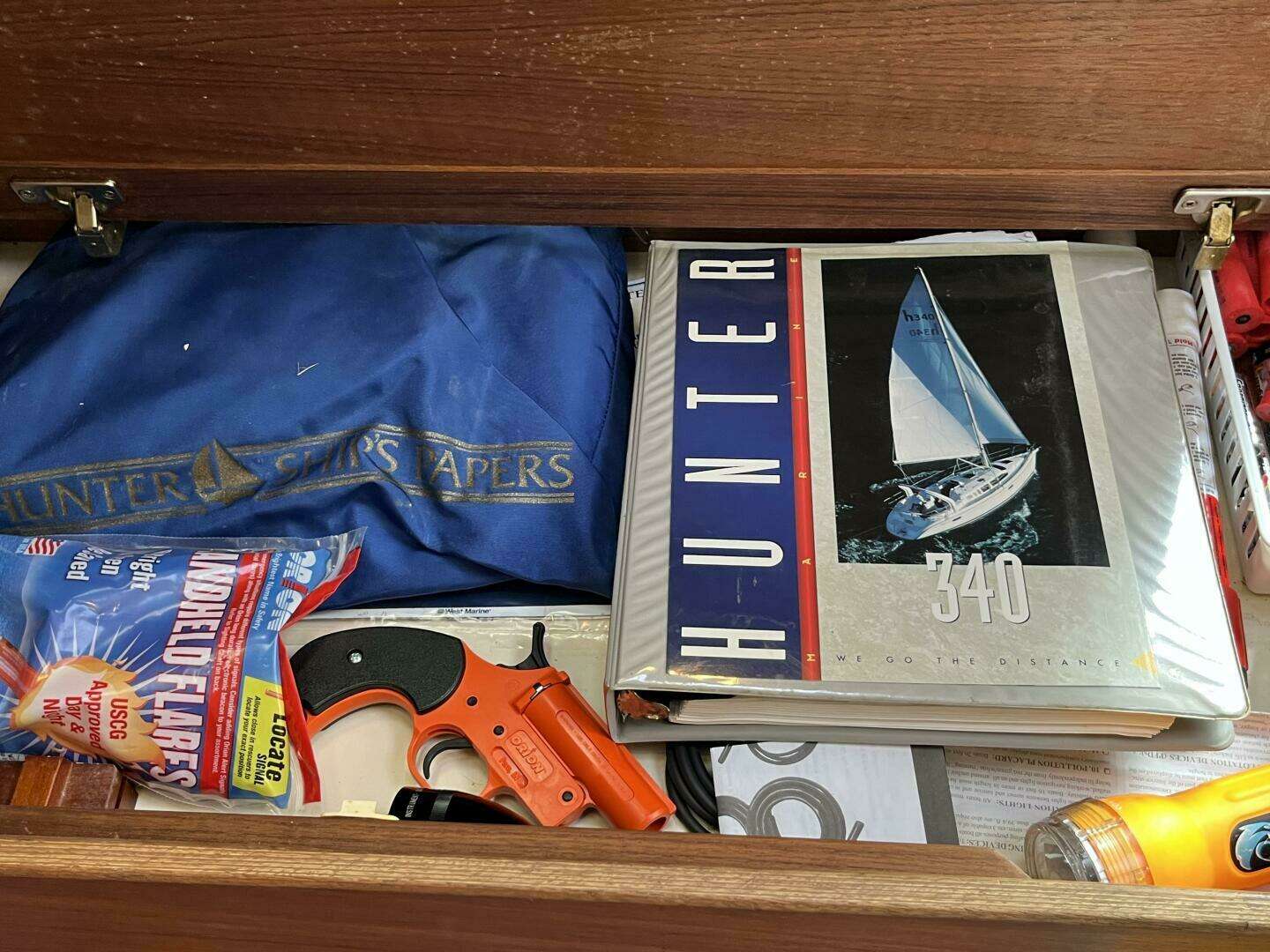 2000 Hunter 340 - Image 33