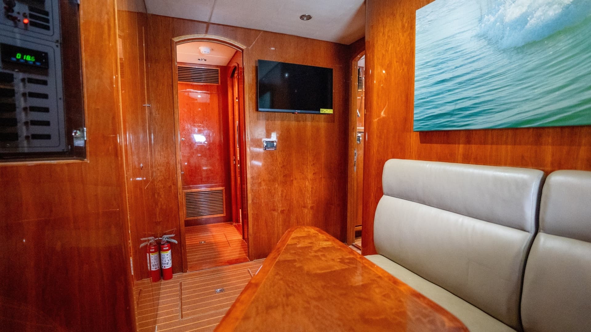 2008 Hargrave Sky Lounge - Image 79