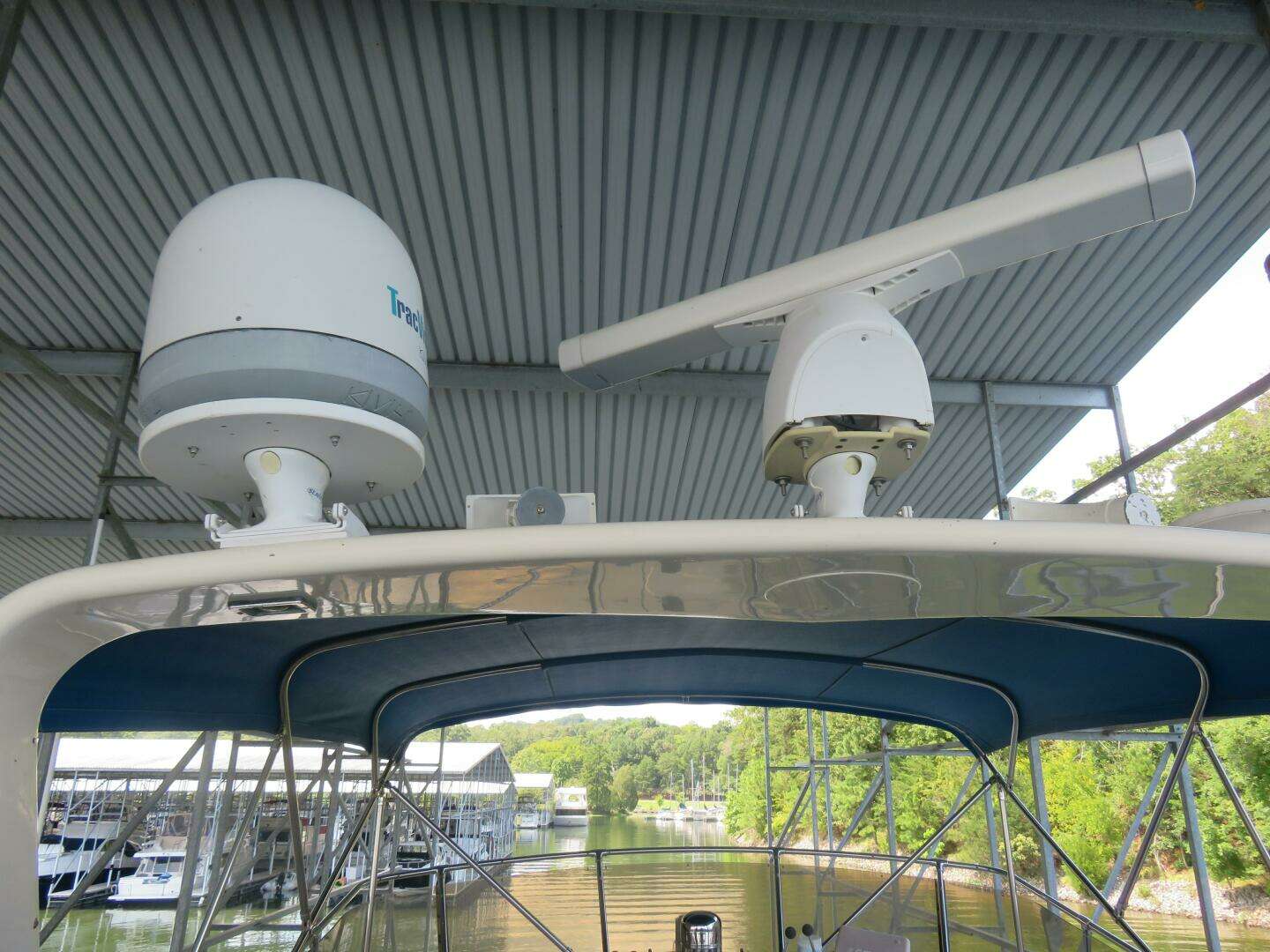 1986 Hatteras 58 Motor Yacht - Image 19