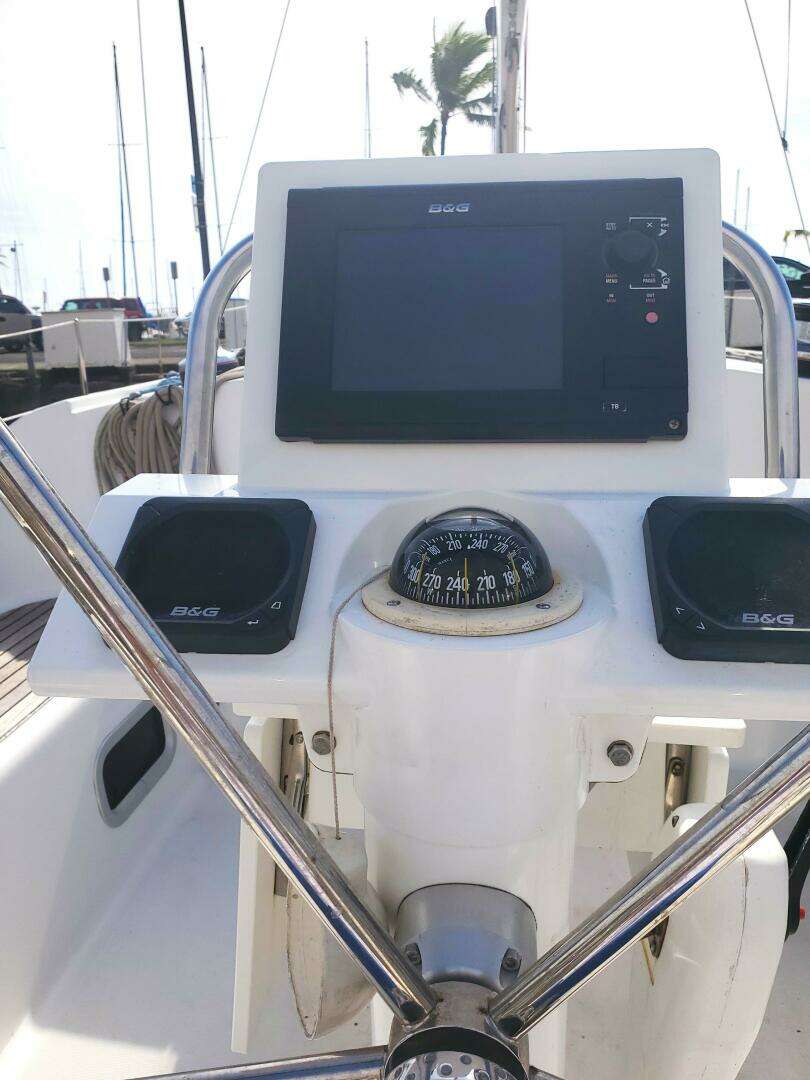 2015 Beneteau Oceanis - Image 17