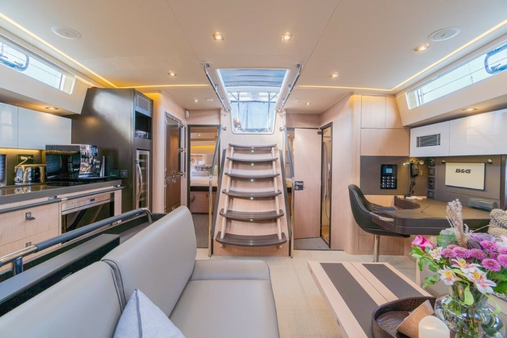 2020 Beneteau Oceanis Yacht 62 - Image 23