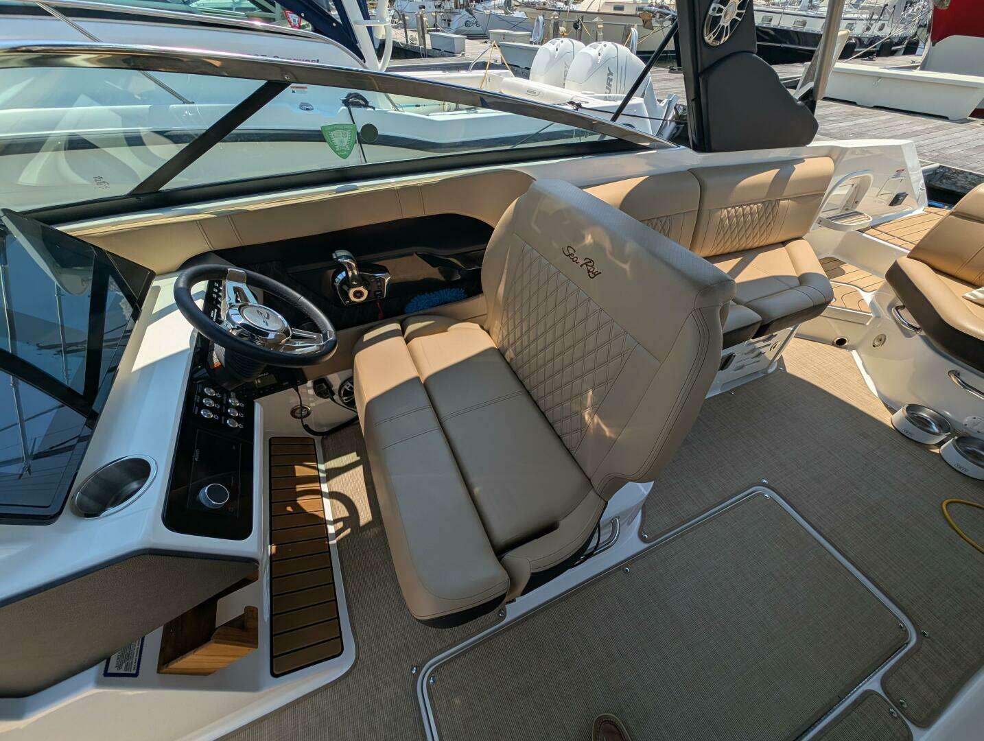 2023 Sea Ray 280 SLX - Image 22