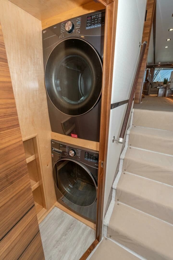 2025 Viking 90C - Image 56