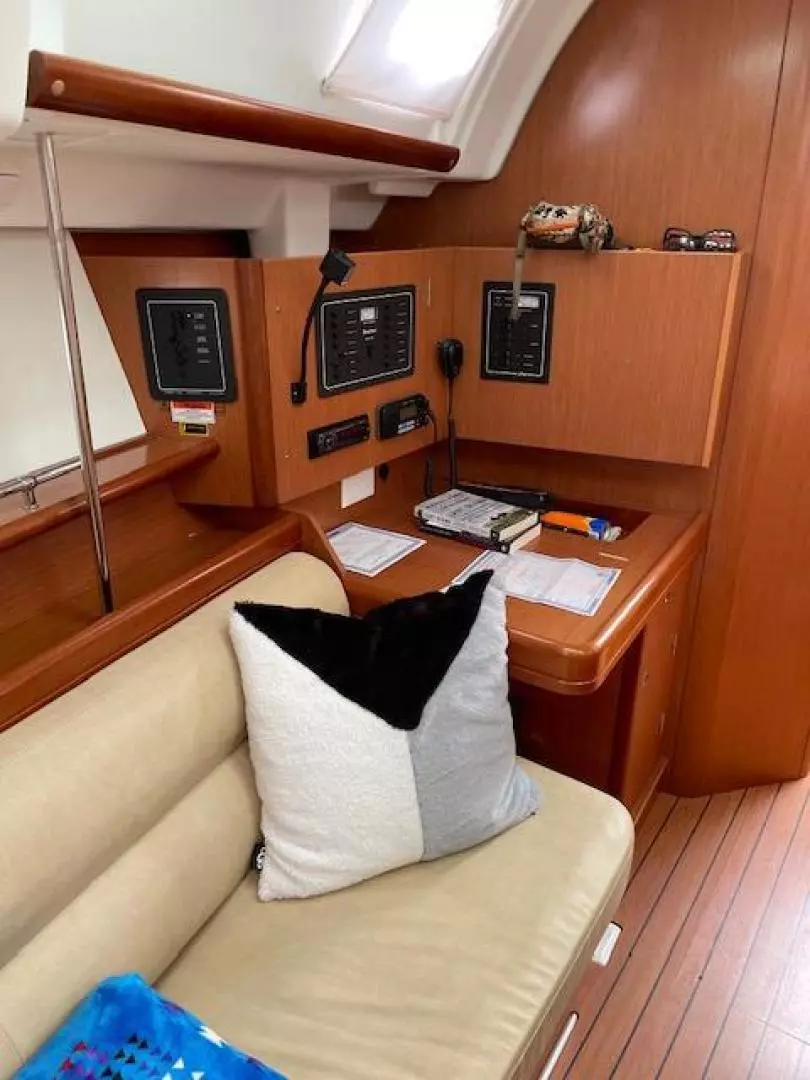 2008 Beneteau 343 - Image 7