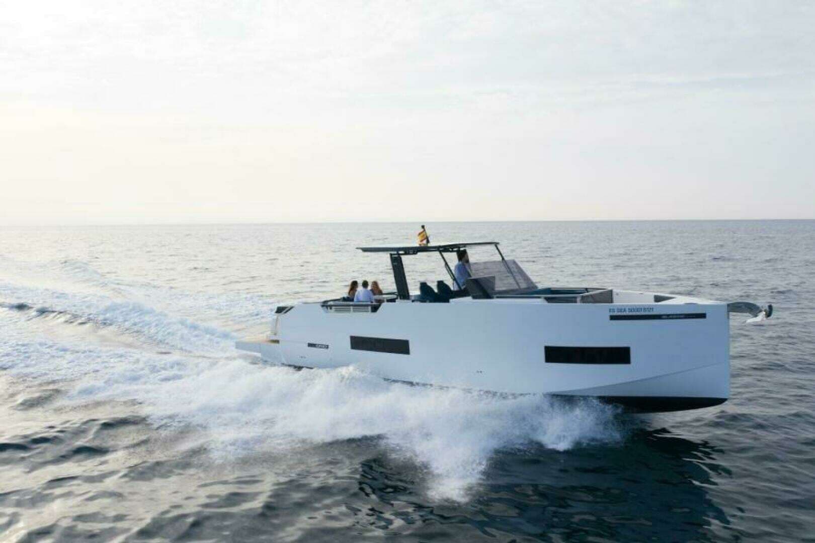 2026 De Antonio Yachts 50 Open - Image 2