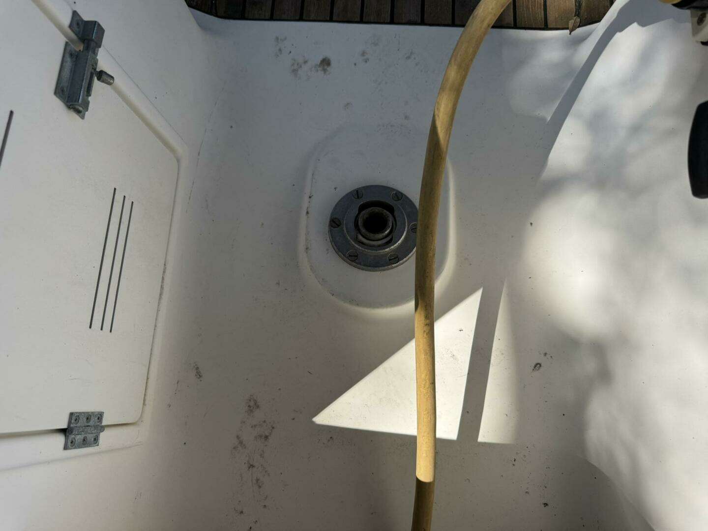 1998 Dufour 35 Classic - Image 22